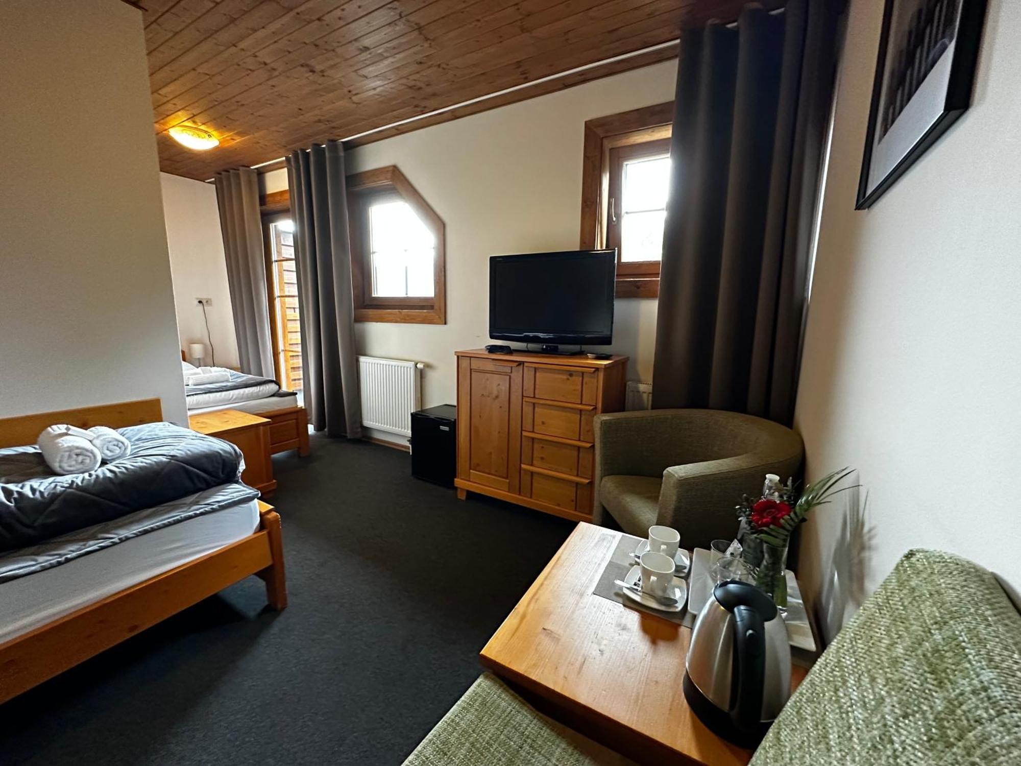 Resort Drevenice Терхова Экстерьер фото
